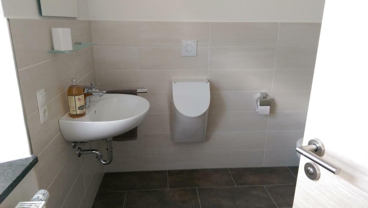 Ferienwohnung Beim Hooch Traud Brucktal Exterior foto